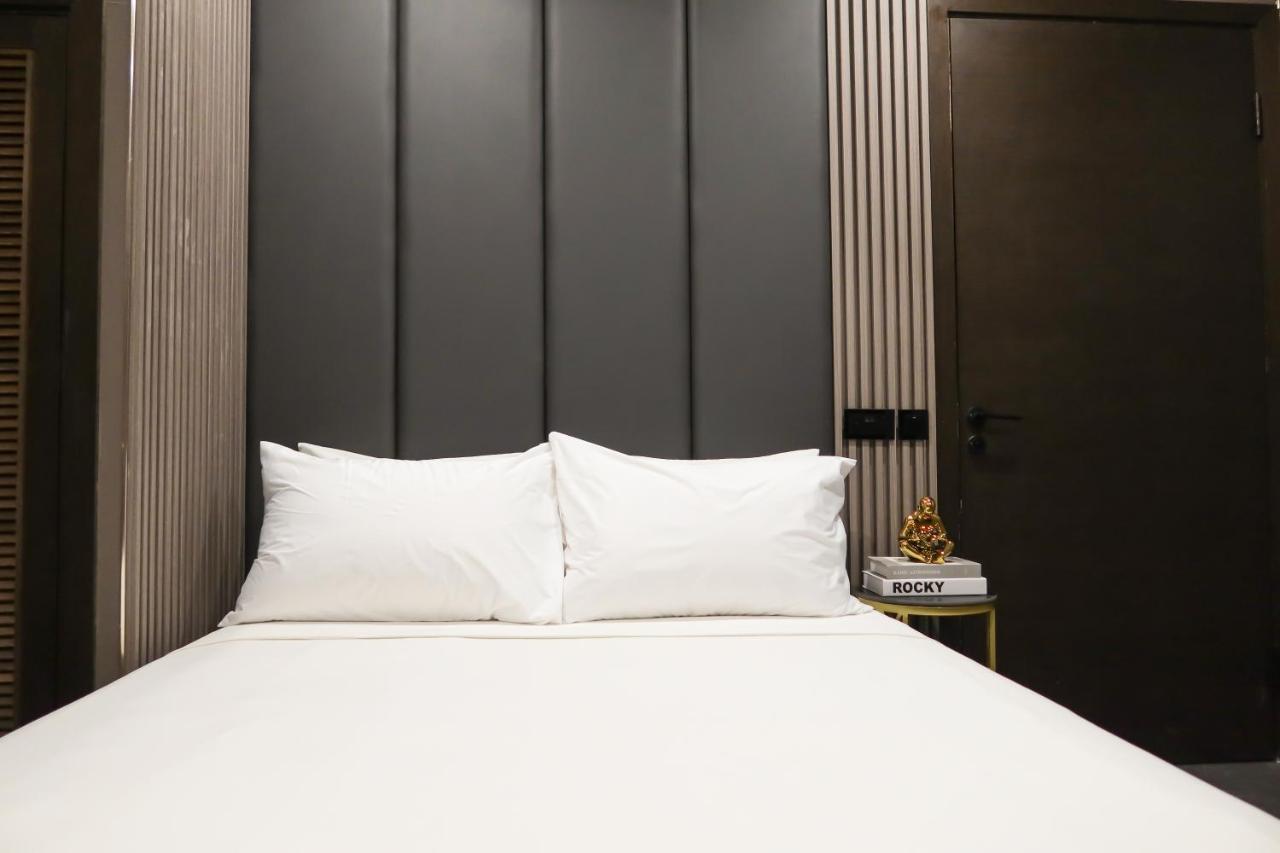 Recharge Studio Apartment & Suites Сингапур Екстериор снимка